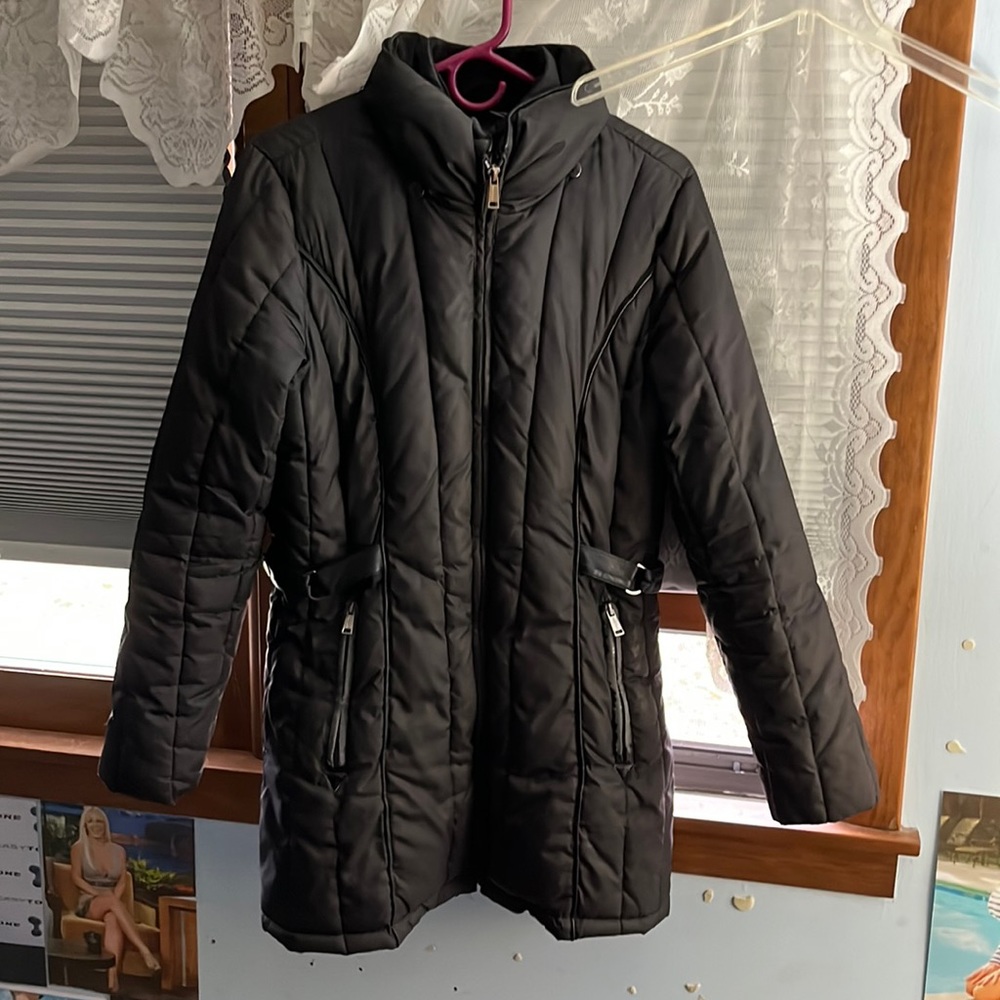 Nautica Women’s fitted puffer winter jacket